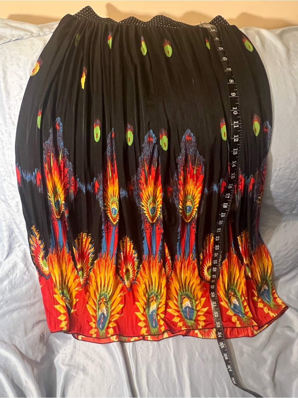 Bohemian Black Maxi Skirt with Vibrant Sunburst Print - Picture 2 of 6